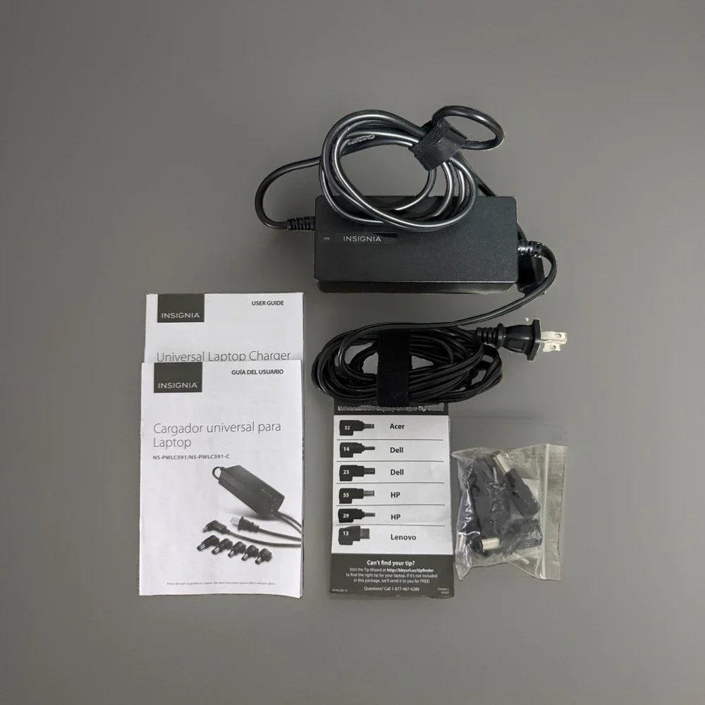 Insignia NS-PWLC591 90W Universal Laptop Charger AC Power Adapter Black